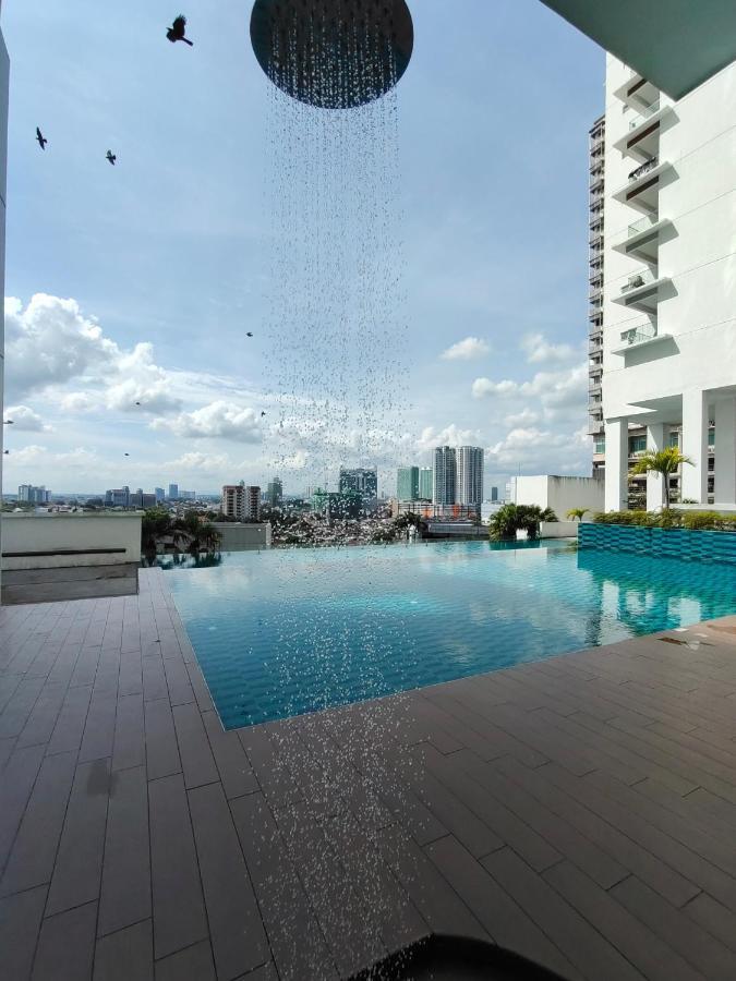 Glex Homes, Pinnacle Tower Johor Bahru Eksteriør billede